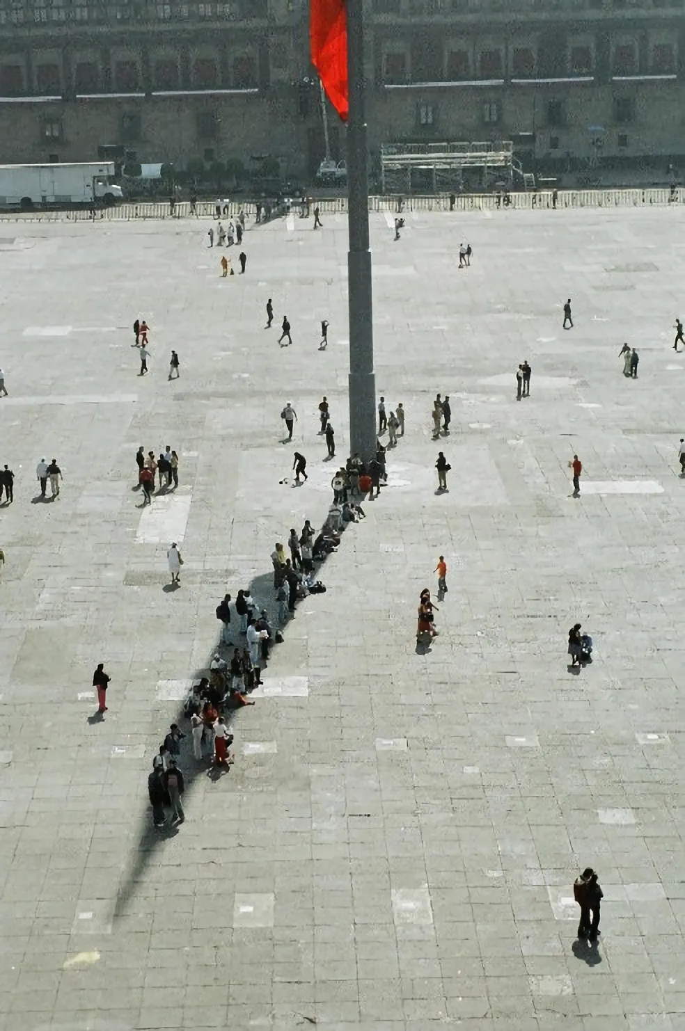 Overview of the 128,000 m² NEOM plaza outdoor comfort analysis area
